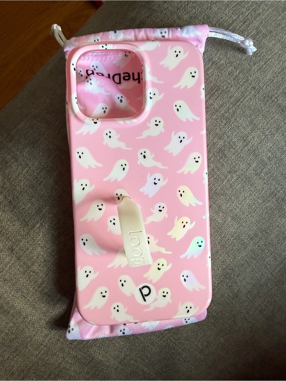 Pink irridescent Ghost Pattern Loopy iphone 16 pro max Case